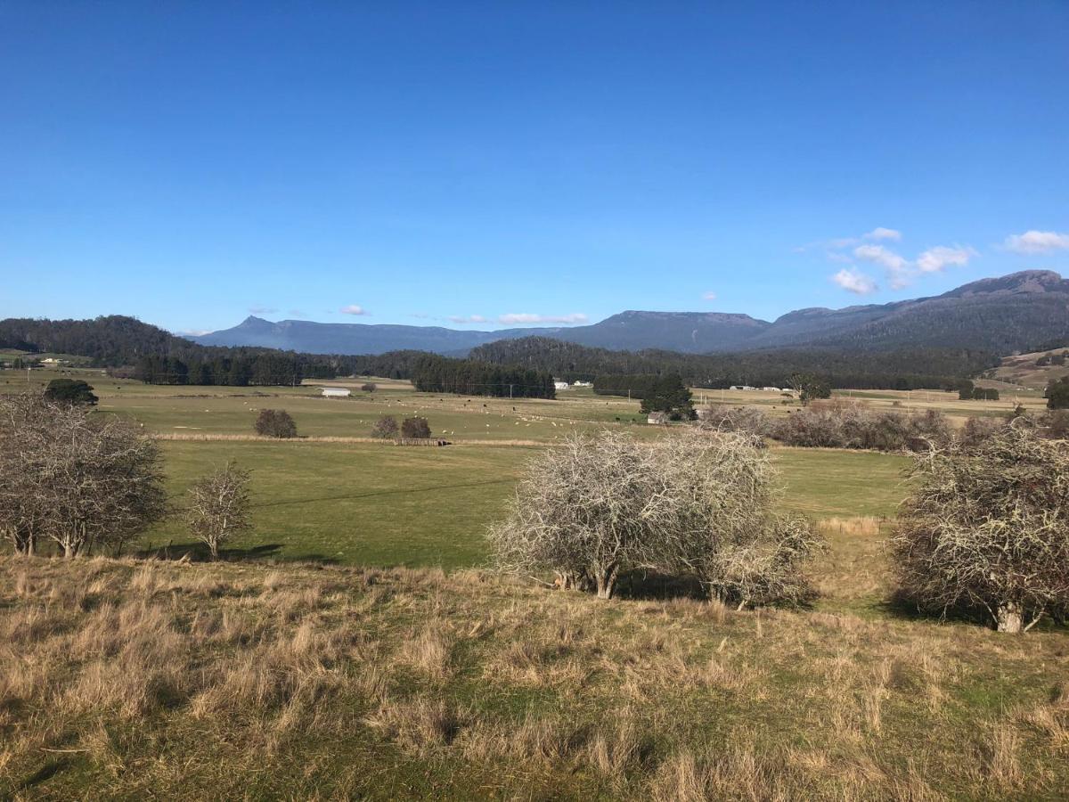 Mole Creek Hideaway Hotel Exterior photo